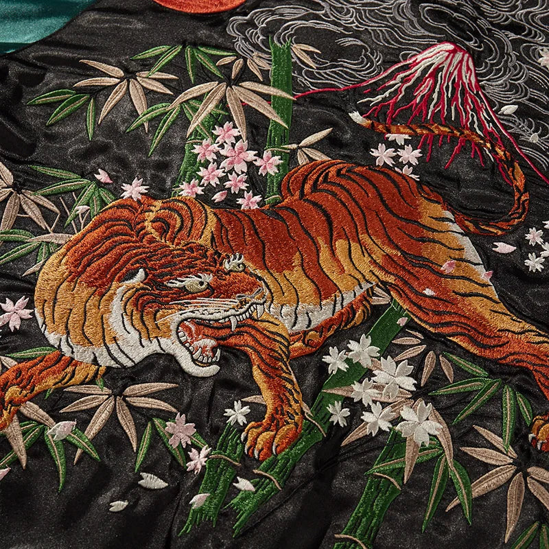 藤虎 Fuji Tora Sakura Sukajan Souvenir Bomber Jacket – Shizuka 藤虎 Fuji Tora Sakura Sukajan Souvenir Bomber Jacket – Shizuka